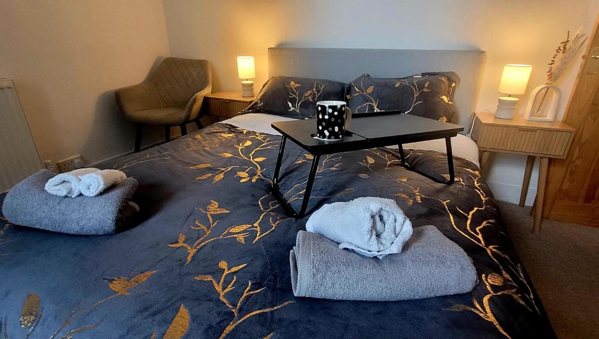 شقة Stylish And Bright Flat In London N8 Turnpike Lane - Piccadilly Line المظهر الخارجي الصورة